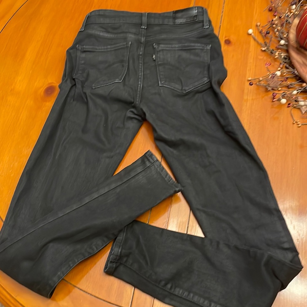 Levi skinny